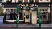Colleague-Connecting Pubs