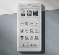 Smartphone-Sized 5G eReaders Image 2