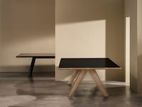 Sculptural Meeting Tables Image 2
