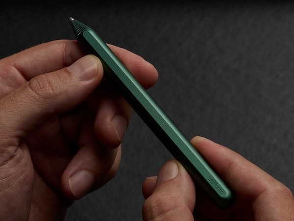 Minimal Titanium Pens