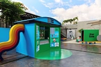 Newsstand-Style Pop-Up Series Image 4
