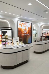 High-End Pharmacy Fragrance Boutiques Image 2