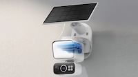 Panning Floodlight Security Cameras Image 3