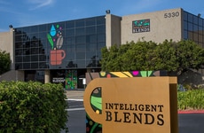 Large-Capacity Industrial Mixing Machines