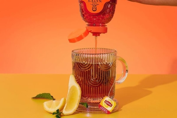 Co-Branded Omni-Channe Tea Campaigns