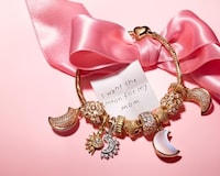 Festive Jewelry Lines Image 5