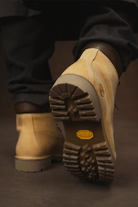 Revamped Luxury Leather Boots Image 2