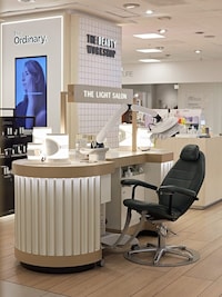Light Therapy Beauty Bars