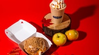 Seasonal Apple-Centric Desserts Image 2