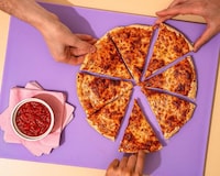 High-Protein Frozen Pizzas Image 1