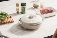 Oven-Like Microwave Cooking Containers Image 8