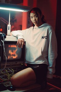 Running Lifestyle Capsules Image 3