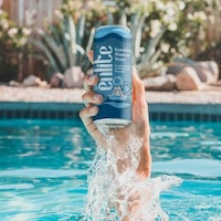 Luminous Beverages Branding Image 7