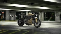 Modular Quick-Charge Electric Motorcycles Image 2