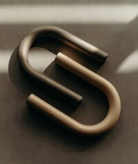 Aesthetically Pleasing Fitness Accessories Image 3