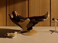 Zero-Gravity Recliners Image 1