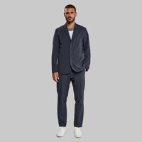 Future-Facing Suit Designs Image 2