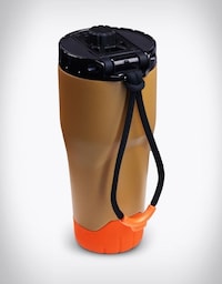 Minimalist Articulated Tumbler Designs Image 3