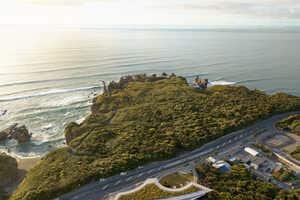 Low-Profile Visitor Center Designs Article Thubnail