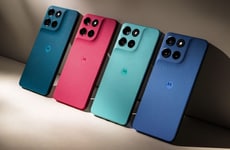 Long-Range Battery Smartphones