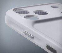 Flexible Polymer Smartphone Cases Image 8
