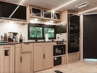 Sliding Atrium Ceiling Trailers Image 8