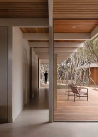 Coastal Mid-Century Residences Image 7