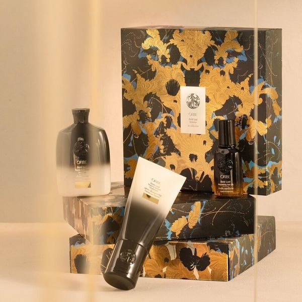 Delicately Patterned Beauty Collections
