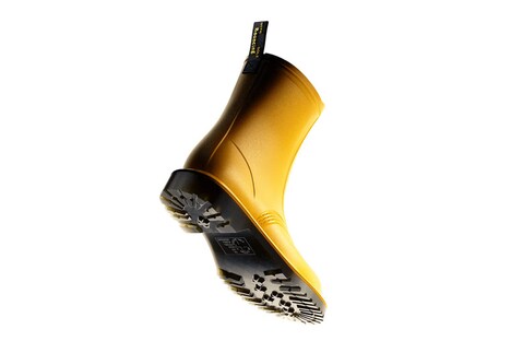 Rubberized Weatherproof Boot Designs