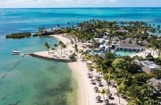 Holiday-Themed Hospitality Experiences