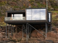 Arctic Floating Cabins Image 1