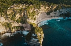 Organic Cliffside Retreats