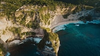Organic Cliffside Retreats
