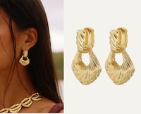 Modern Vacation Pieces Image 3