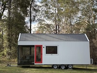 Glass Wall Tiny Homes Image 2
