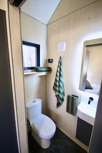 Glass Wall Tiny Homes Image 6