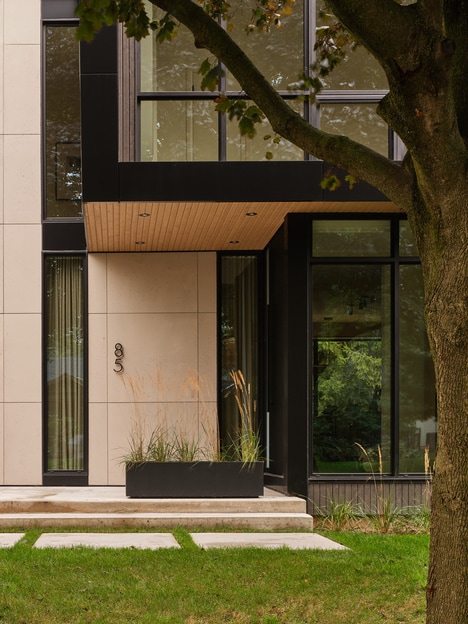 Stylish Modern Single-Family Residences