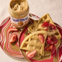 PB&J-Inspired Sandwich Plates Image 2