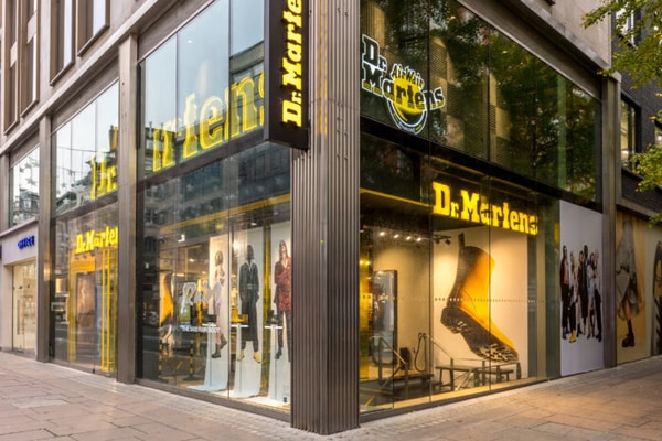 Branded Rain-Themed Installations