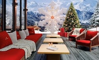Festive Cognac Pop-Ups Image 1