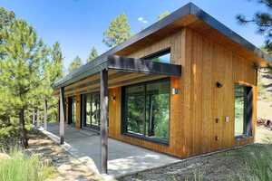 High-Performance Pre-Fabricated Homes Article Thubnail