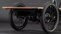 Tilting Cargo-Friendly eTrikes Image 3