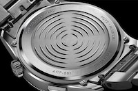 Luminous Ceramic Wristwatches Image 4