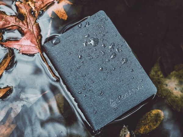 Durable Floating Wallet Designs