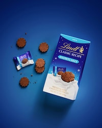 Snowflake-Shaped Chocolate Bites Image 2