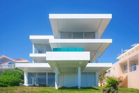 Luxurious Contemporary Homes Image 1