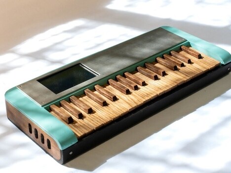 Sustainable Hand-Crafted Keyboards