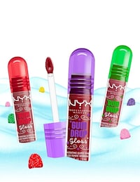 Thematic Holiday Makeup Lines Image 3