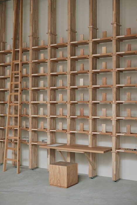 Time-Layered Wood Displays