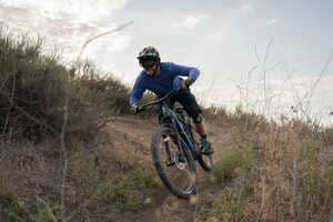 Mid-Drive E-MTBs Article Thubnail